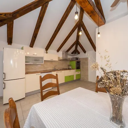 Apartman Centar *